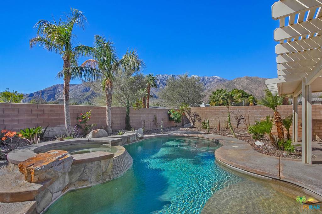 Palm Springs, CA 92262,719 VENTANA