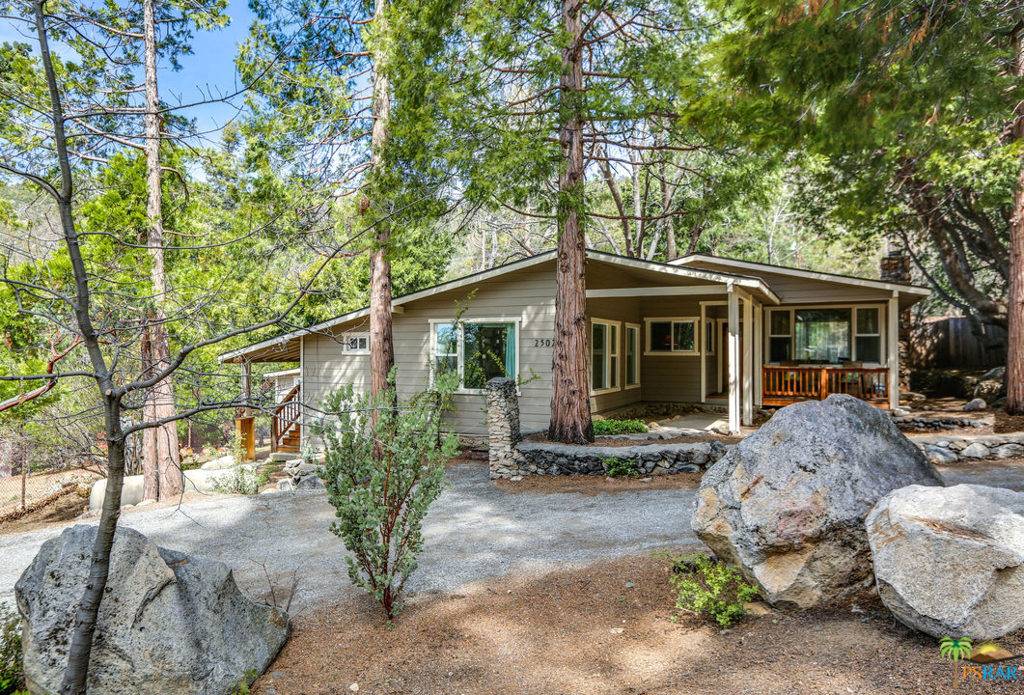 Idyllwild, CA 92549,25025 RIM ROCK RD