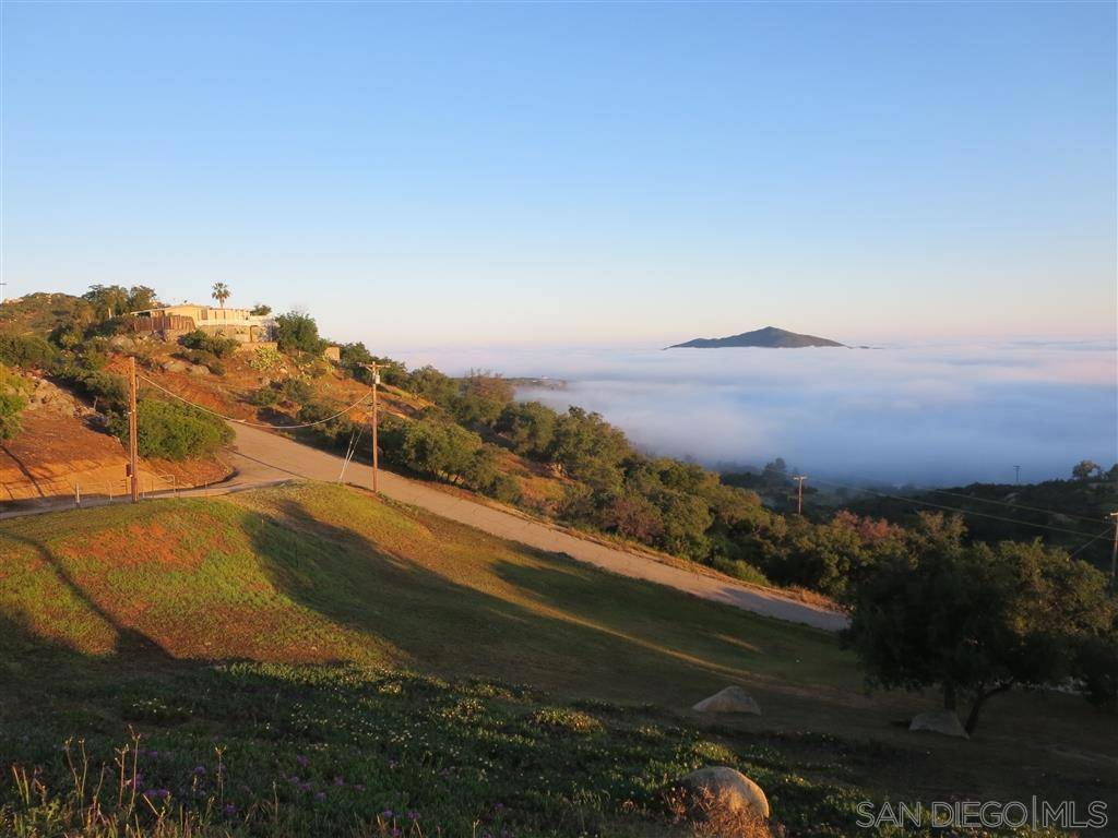 Jamul, CA 91935,17093 Skyline Truck Trail