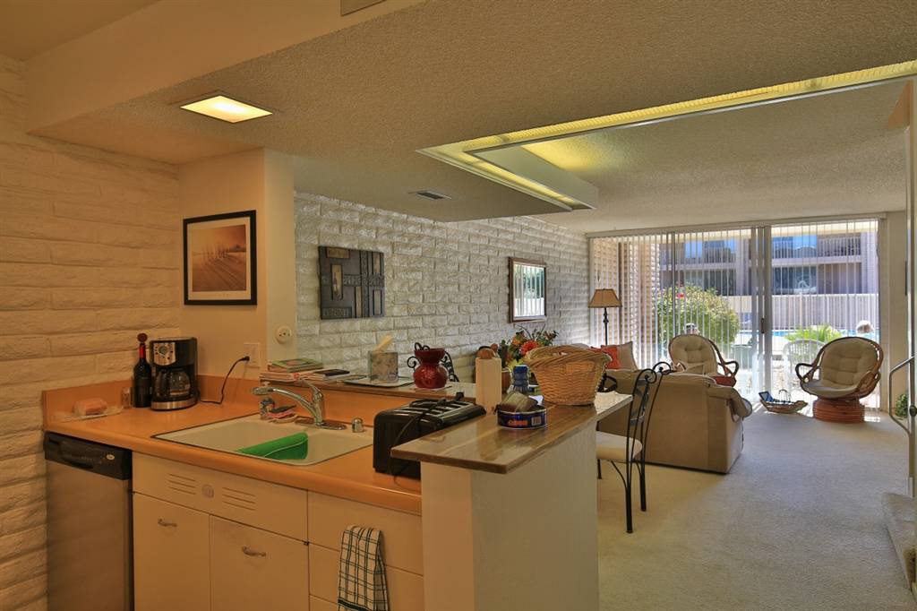 Borrego Springs, CA 92004,535 Palm Canyon Dr #18