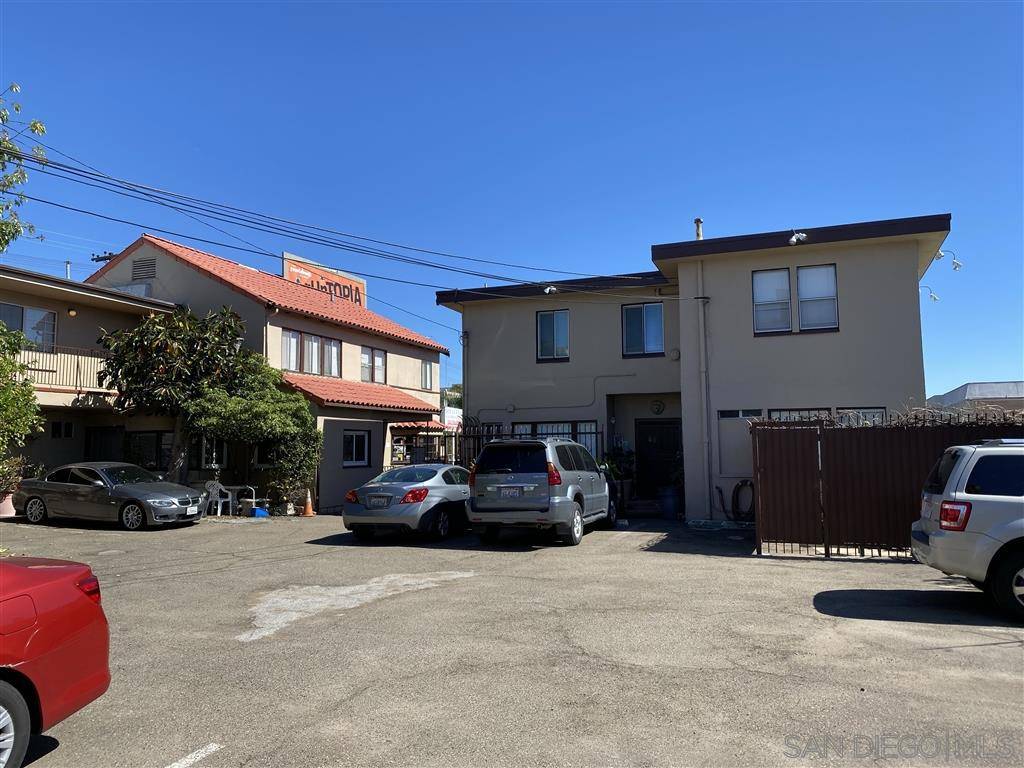 San Diego, CA 92103,3774 5th Ave