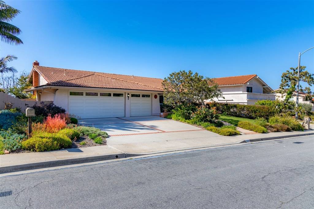 Solana Beach, CA 92075,717 Santa Olivia