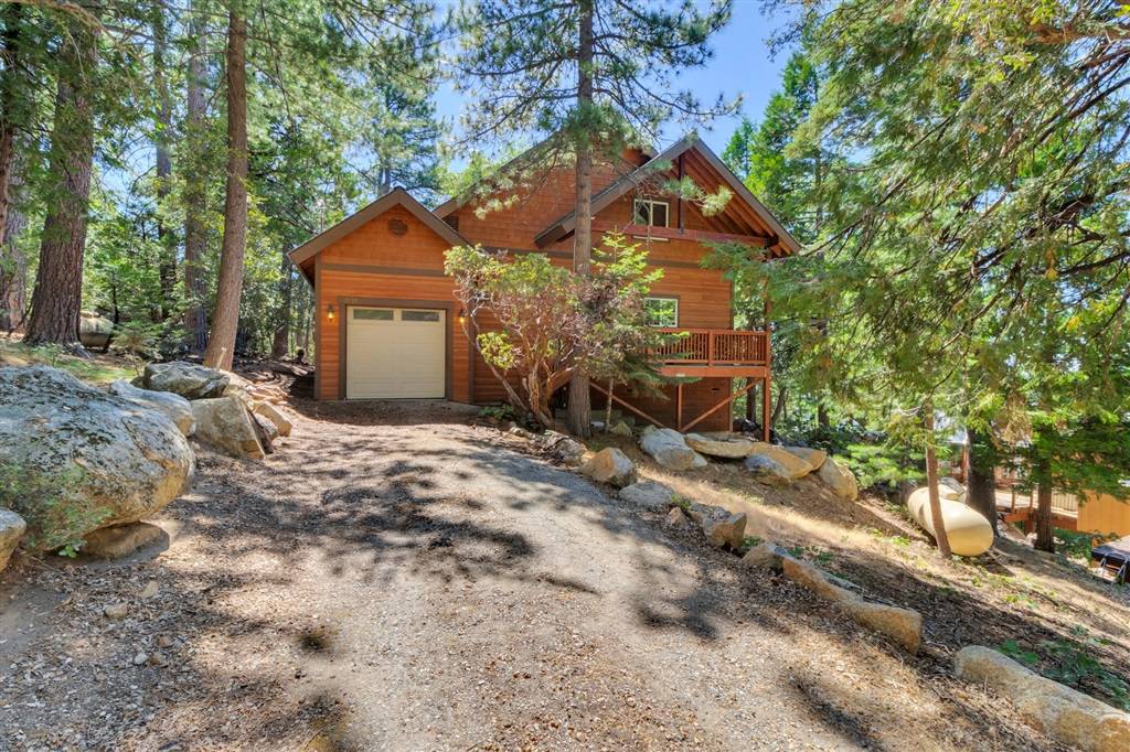 Idyllwild, CA 92549,52352 Pine Ridge Rd