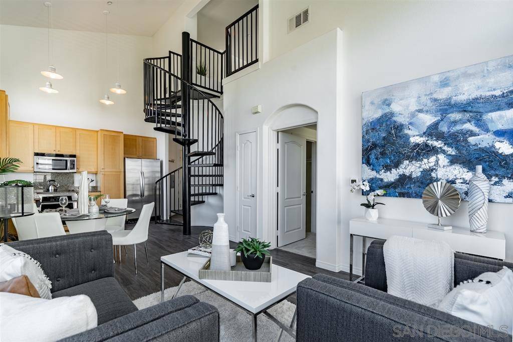 San Diego, CA 92104,3950 Ohio St #514