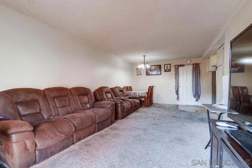 San Diego, CA 92111,8036 Linda Vista Rd #1L