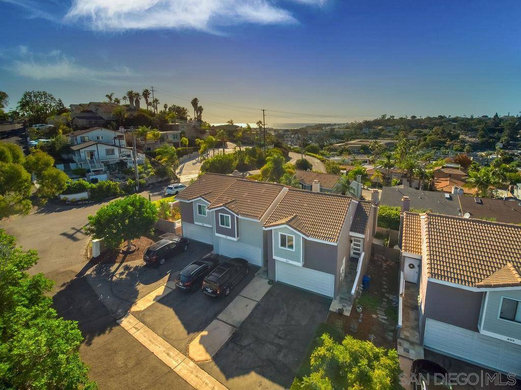 Solana Beach, CA 92075,807 Highland Dr