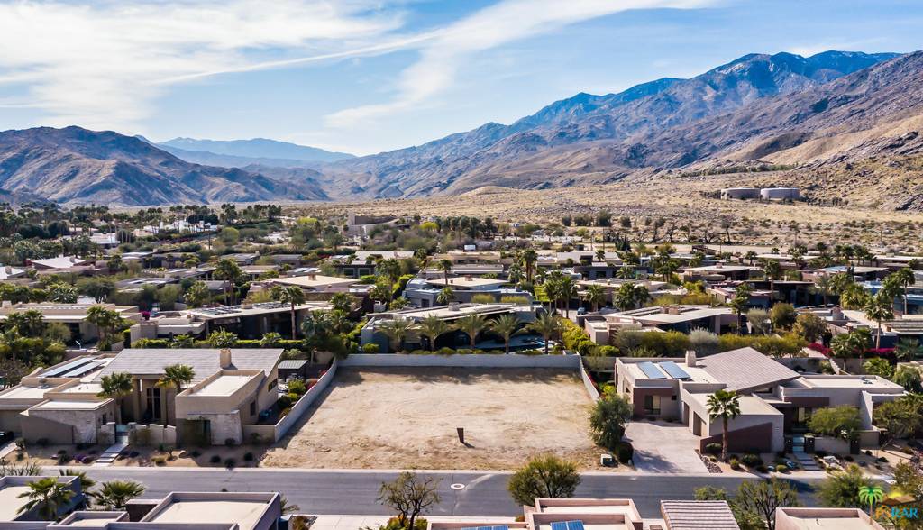 Palm Springs, CA 92264,393 Lautner