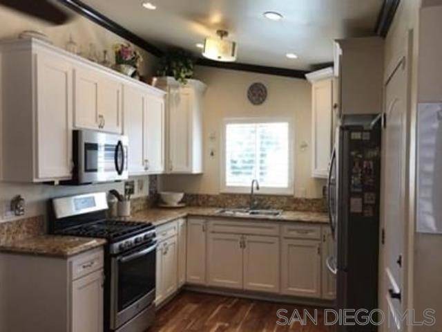 San Diego, CA 92154,2208 Iris Ave