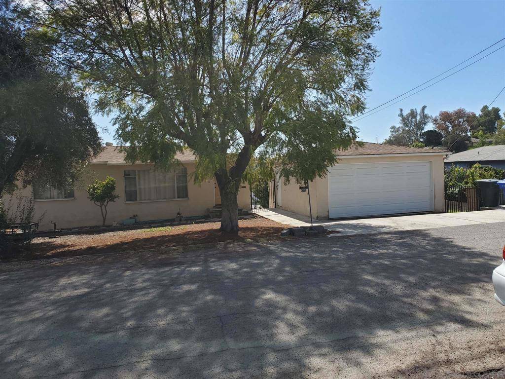 Lemon Grove, CA 91945,7523 Zemco Dr.