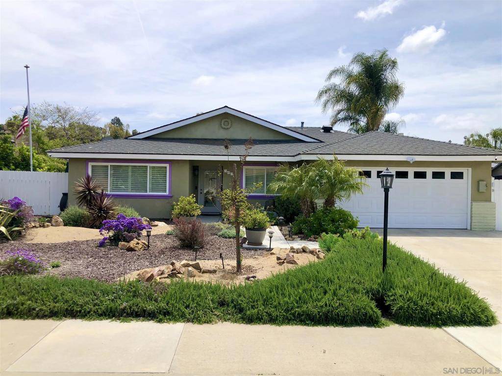 Bonita, CA 91902,5070 Glen View Place