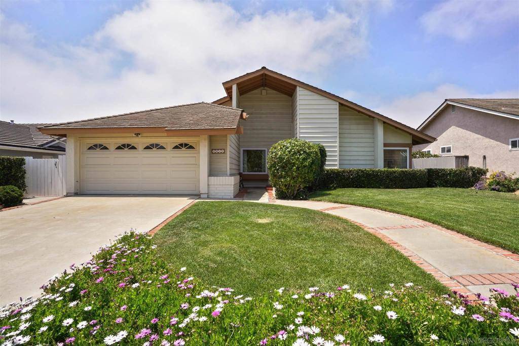 Carlsbad, CA 92011,1031 Daisy Ave