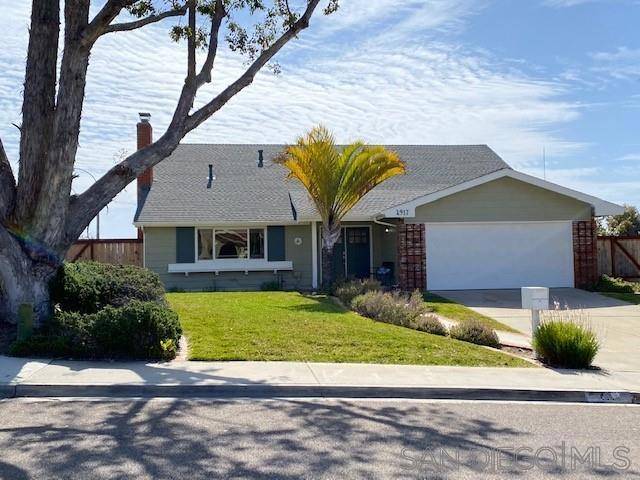 Carlsbad, CA 92008,4917 Neblina Dr