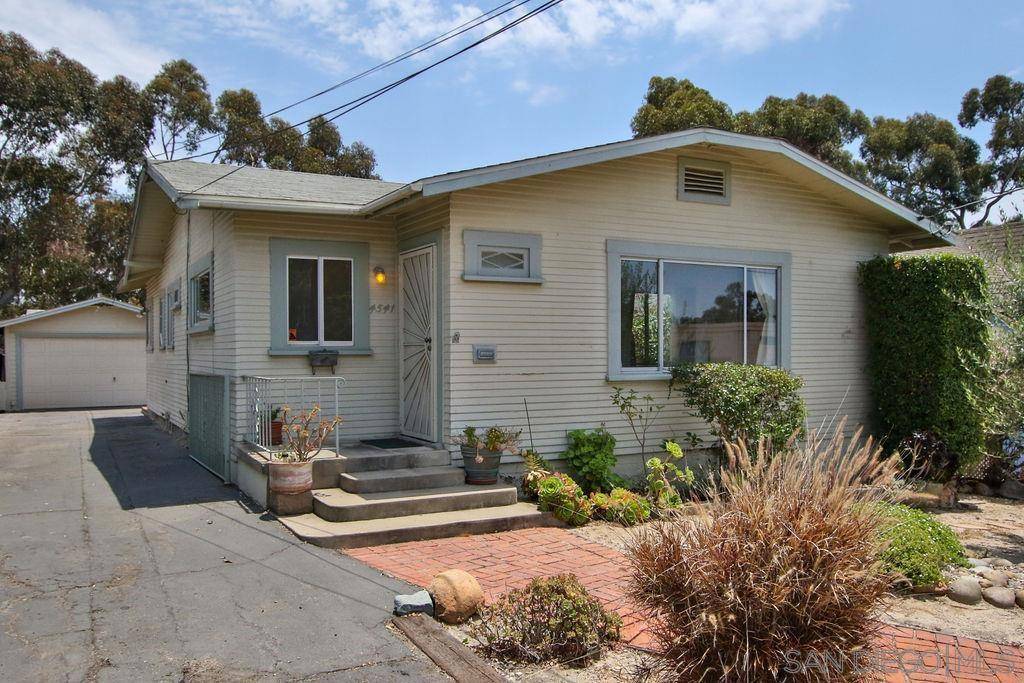 San Diego, CA 92116,4541 Rhode Island St
