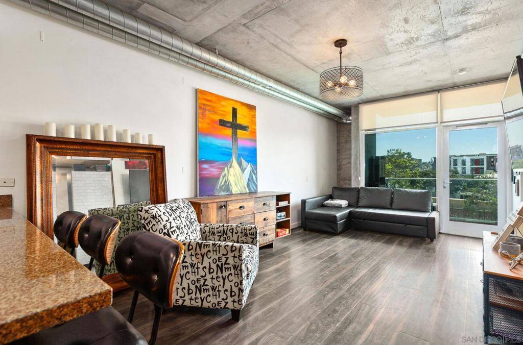 San Diego, CA 92101,1080 Park Blvd #208
