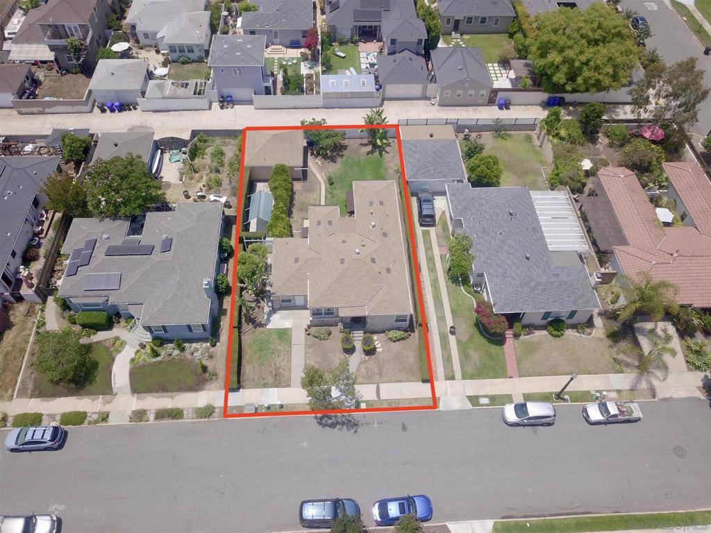 San Diego, CA 92115,4570 48th St.