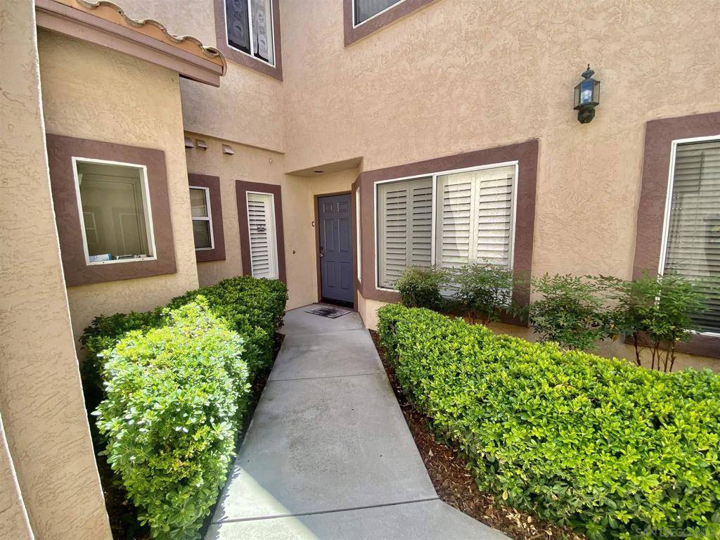 El Cajon, CA 92019,11350 Via Rancho San Diego #C