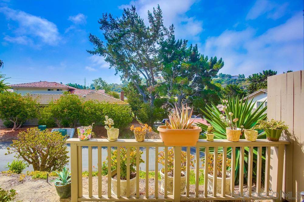 Solana Beach, CA 92075,115 Allende Ct