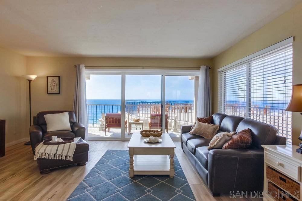 Solana Beach, CA 92075,805 Beachfront Dr #B