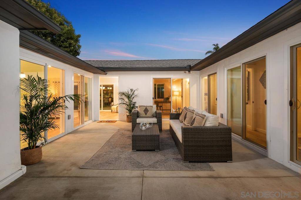 CA 92115,4769 50th St