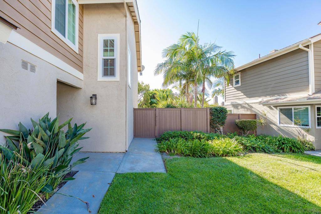 Carlsbad, CA 92010,2985 Lexington Cir