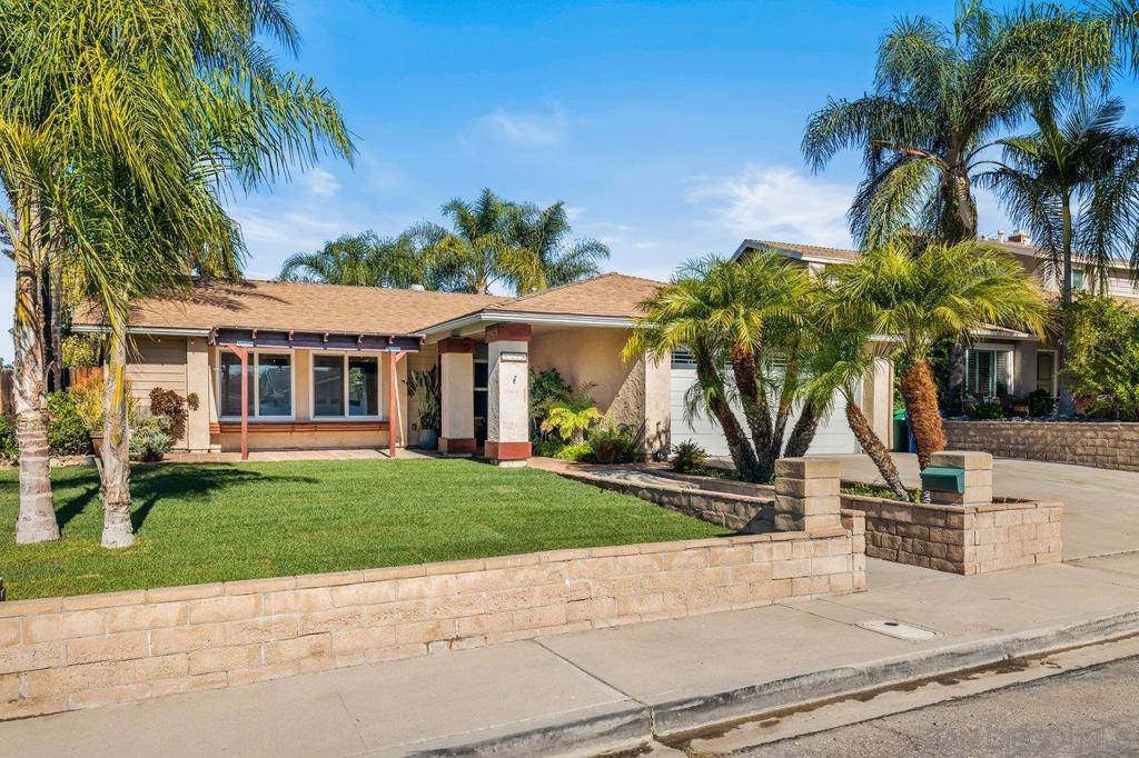 Santee, CA 92071,9324 Lake Hill Road