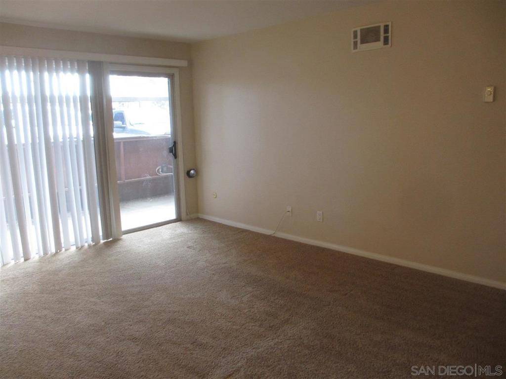 San Diego, CA 92115,6333 College Grove Way Unit 11103