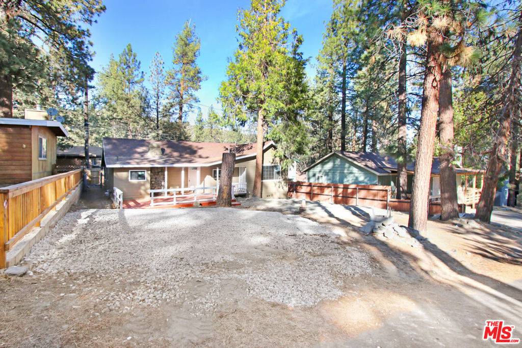 Wrightwood, CA 92397,1654 Thrush RD