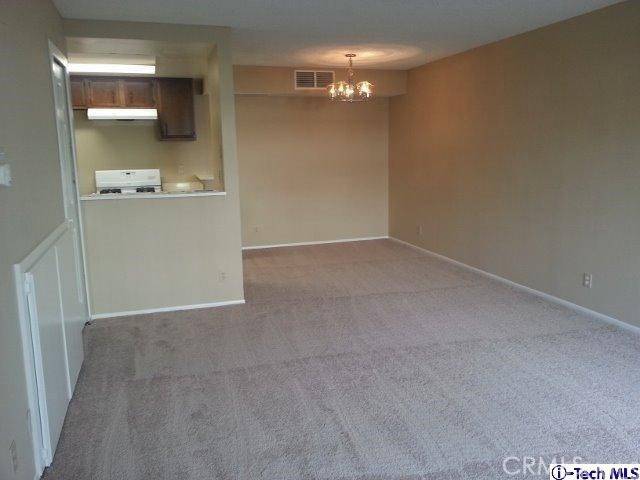 Altadena, CA 91001,2680 Lake AVE #6