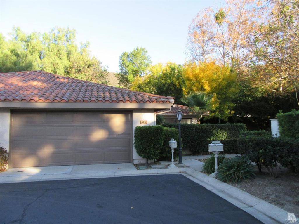 Westlake Village, CA 91362,626 Arroyo Oaks DR