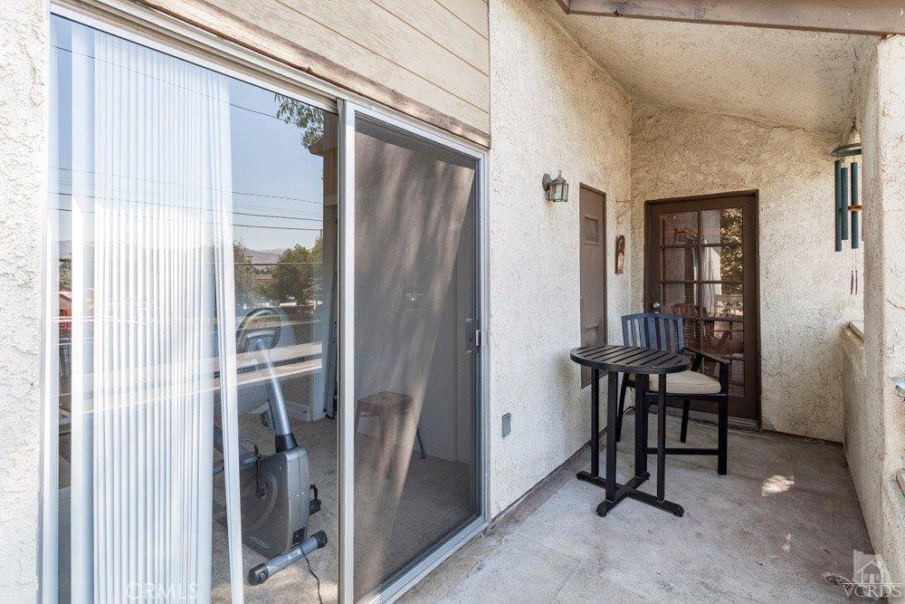 Simi Valley, CA 93063,3174 Darby ST #206