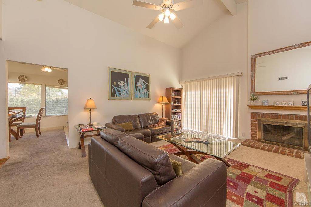 Thousand Oaks, CA 91362,2068 Shady Brook CT