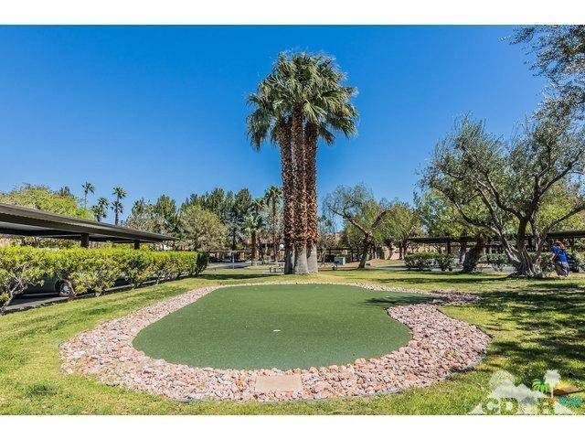 Palm Springs, CA 92262,2821 W Los Felices CIR #K102