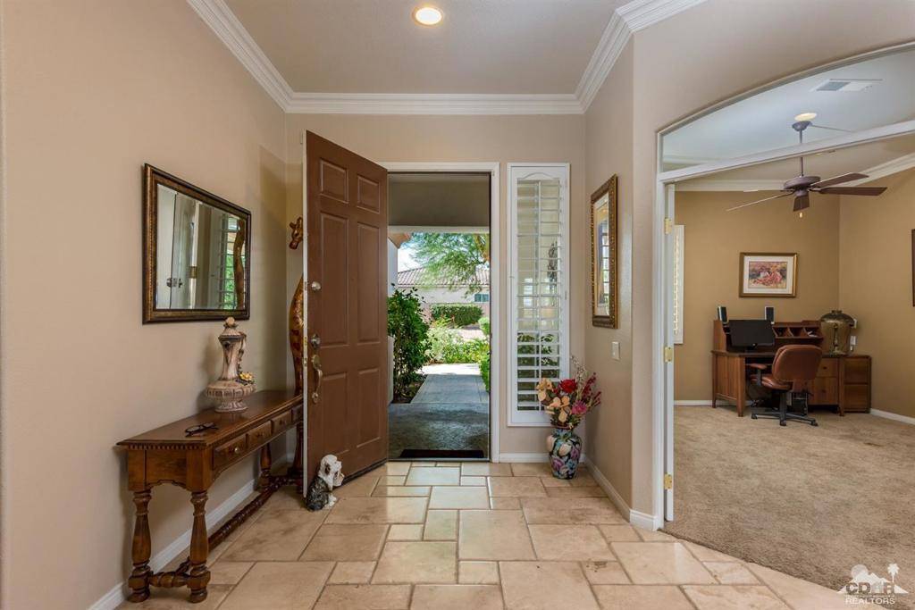 La Quinta, CA 92253,44930 Via Catalina