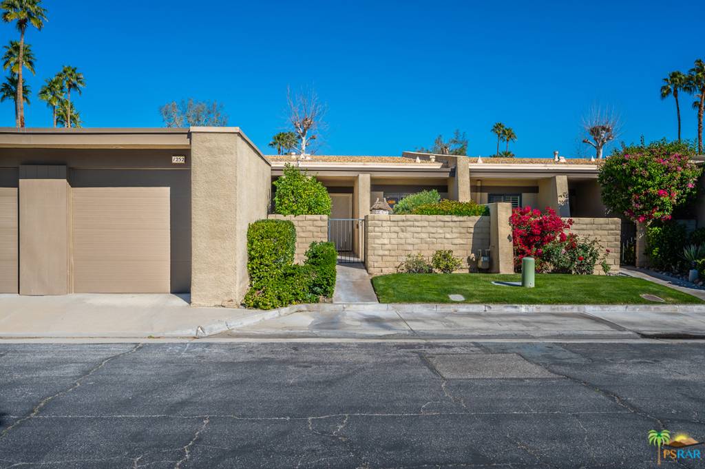 Palm Springs, CA 92262,1252 Tiffany Cir S