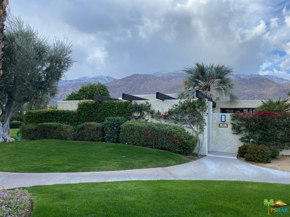 Palm Springs, CA 92262,466 N Hermosa DR