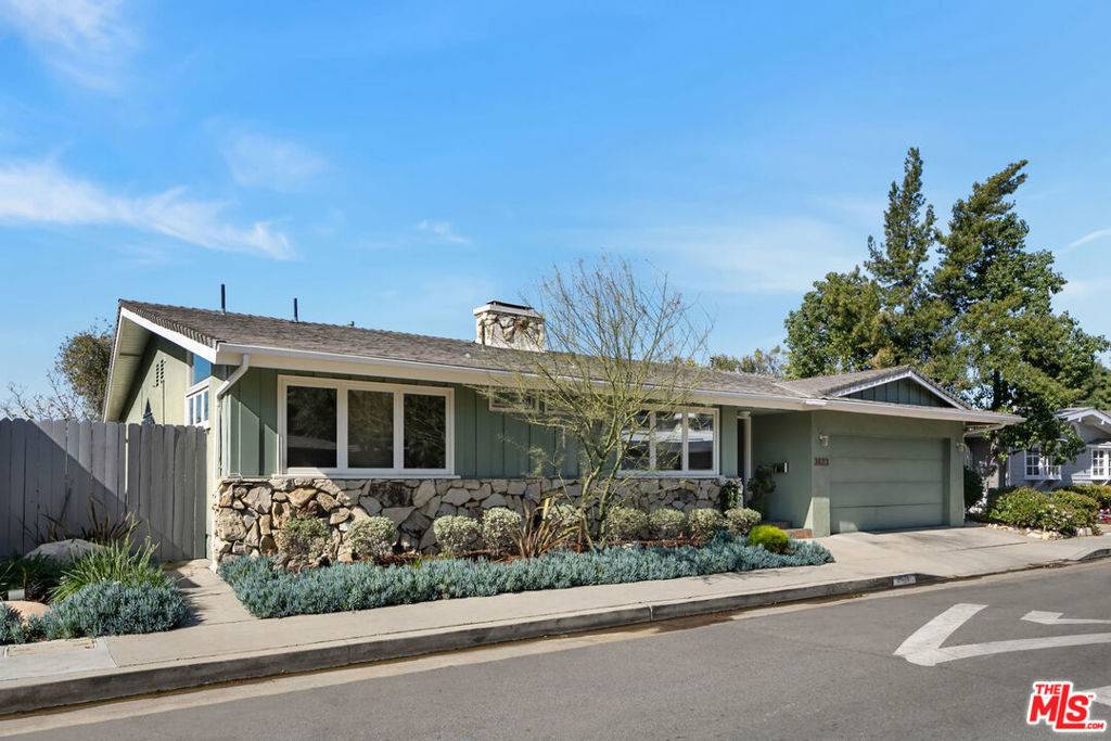 Sherman Oaks, CA 91403,3823 Cody RD