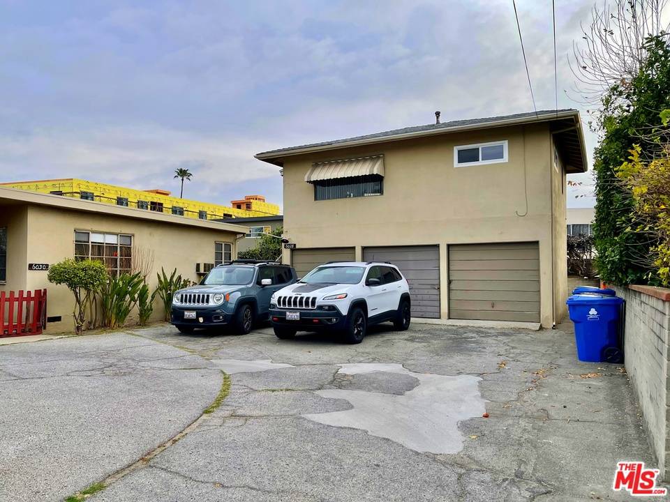 North Hollywood, CA 91606,6034 Colfax AVE