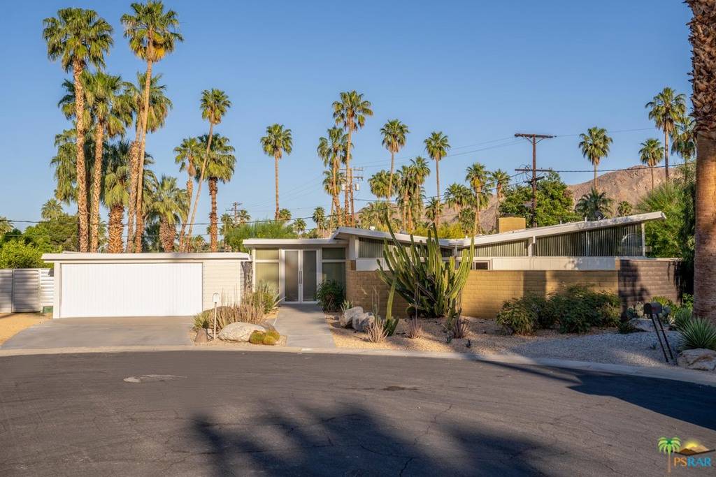 Palm Springs, CA 92264,1860 S Aquanetta CIR