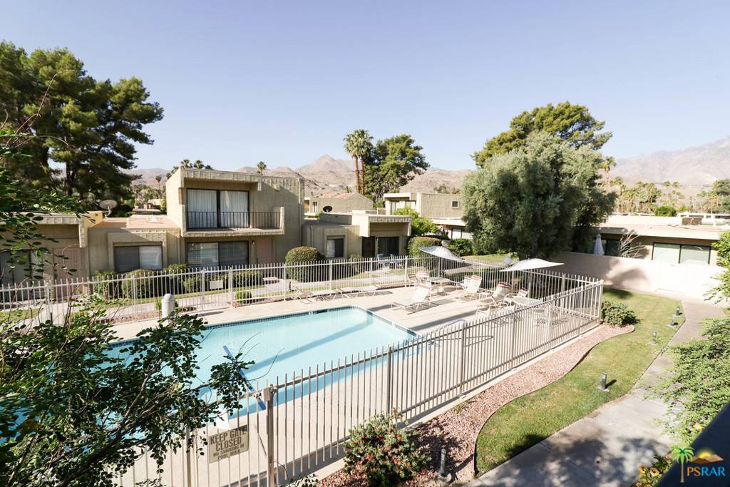 Palm Springs, CA 92264,2415 Los Patos DR