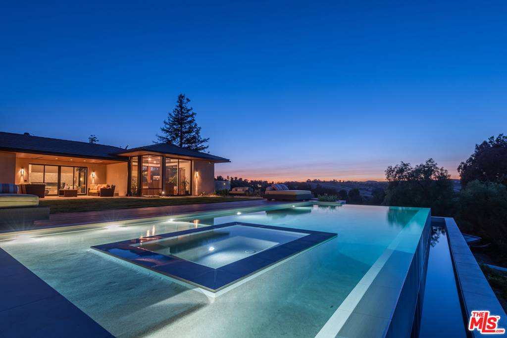 Hidden Hills, CA 91302,5560 Bonneville RD