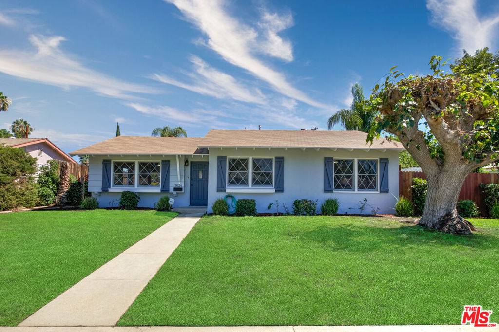 West Hills, CA 91304,7824 N Woodlake AVE