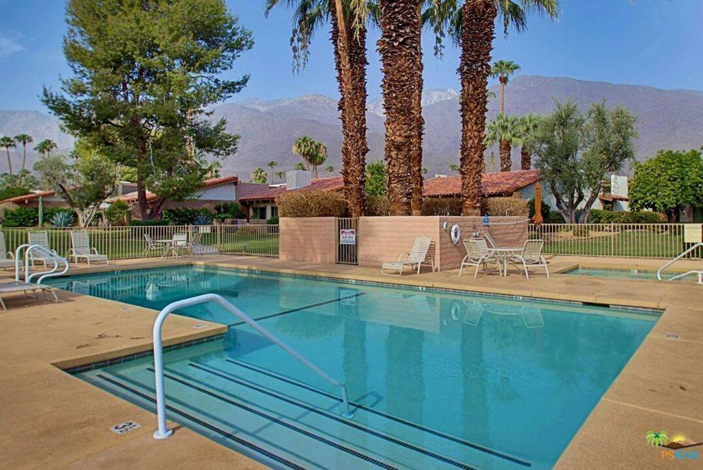 Palm Springs, CA 92264,1385 Invierno DR