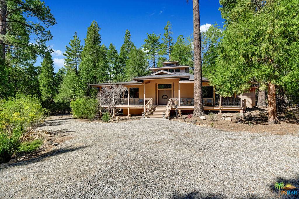 Idyllwild, CA 92549,25445 Fern Valley RD