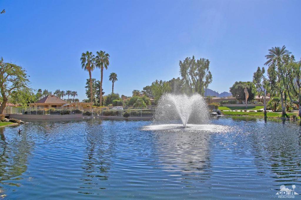 Palm Desert, CA 92260,44269 Corfu CT