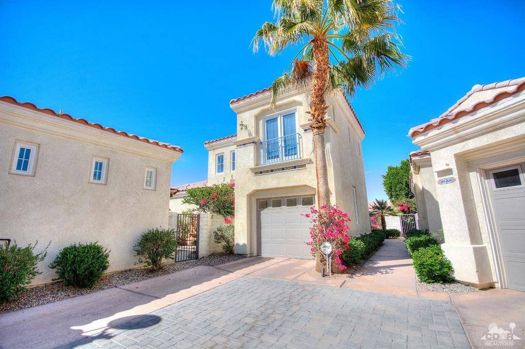 La Quinta, CA 92253,80818 Via Puerta Azul