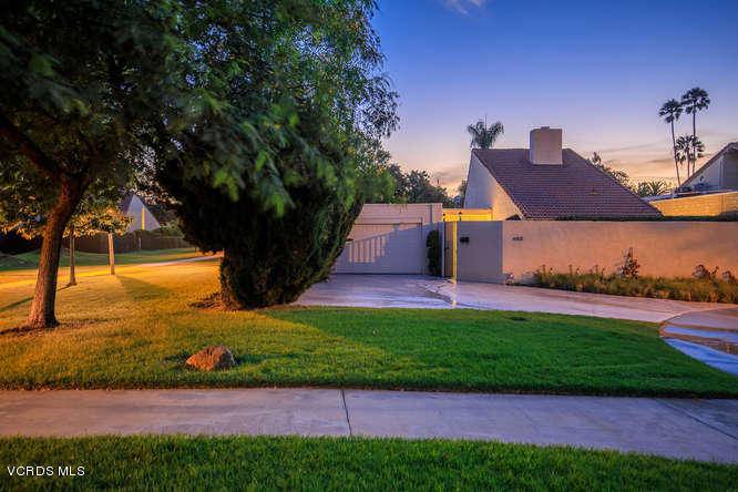 Westlake Village, CA 91361,4401 Beaconsfield CT