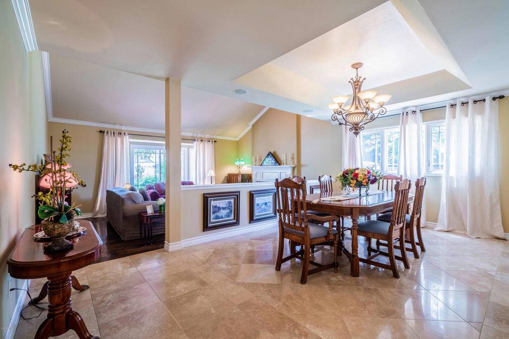 Agoura Hills, CA 91301,5703 Willowtree DR