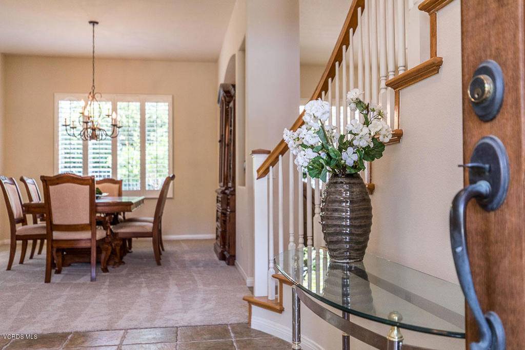 Newbury Park, CA 91320,5231 Via Capote