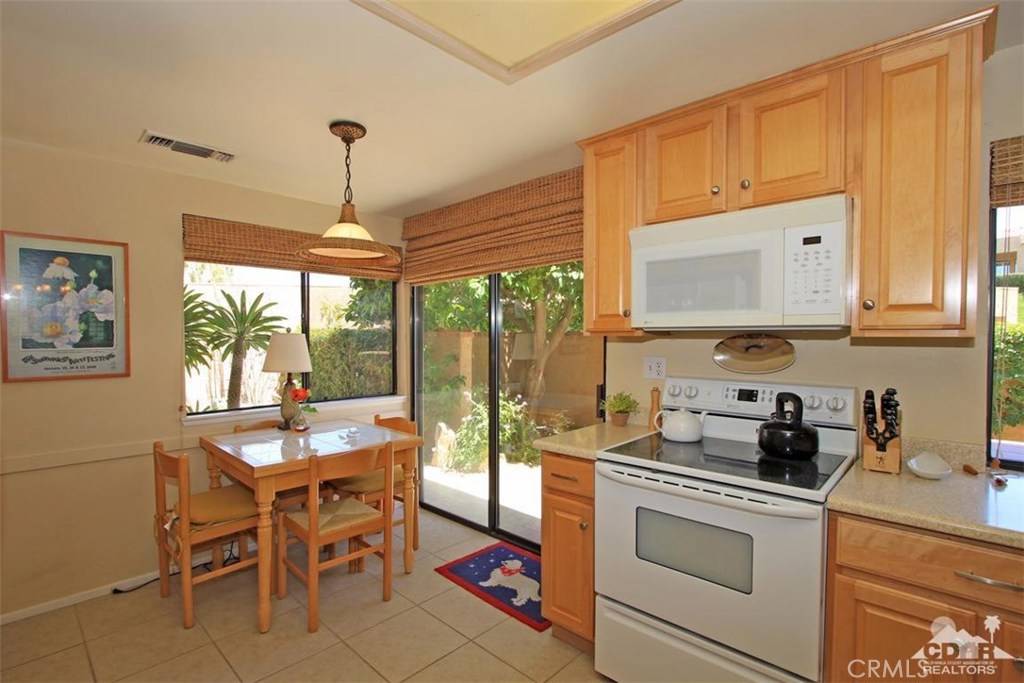 Palm Desert, CA 92260,48637 Wolfberry CT