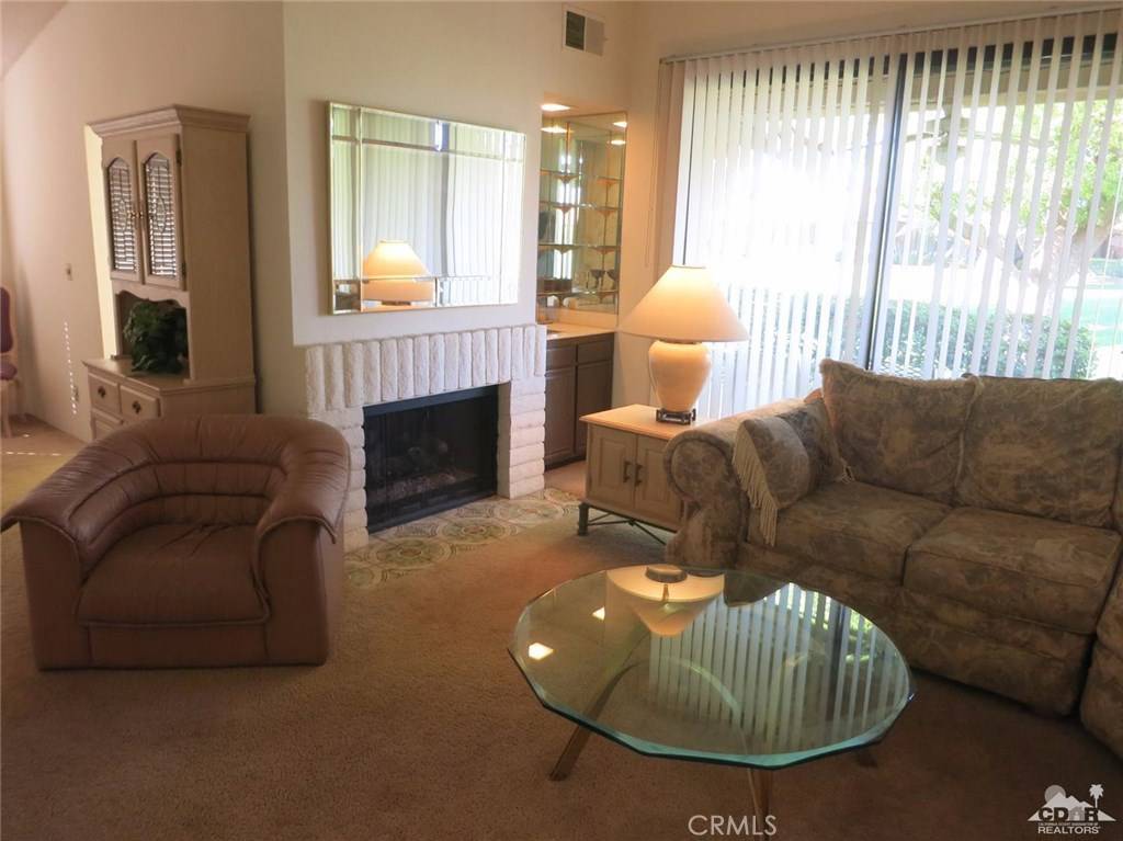 Palm Desert, CA 92260,284 Avenida Del Sol